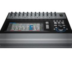 QSC-30 Digital MIxer - NEW with Carry case - 1